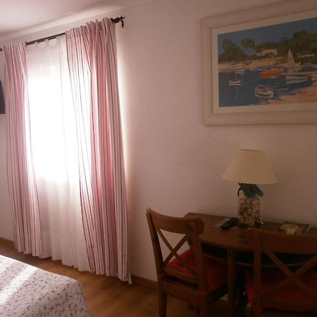Hotel Le Clos Des Pins Six-Fours-les-Plages Kamer foto